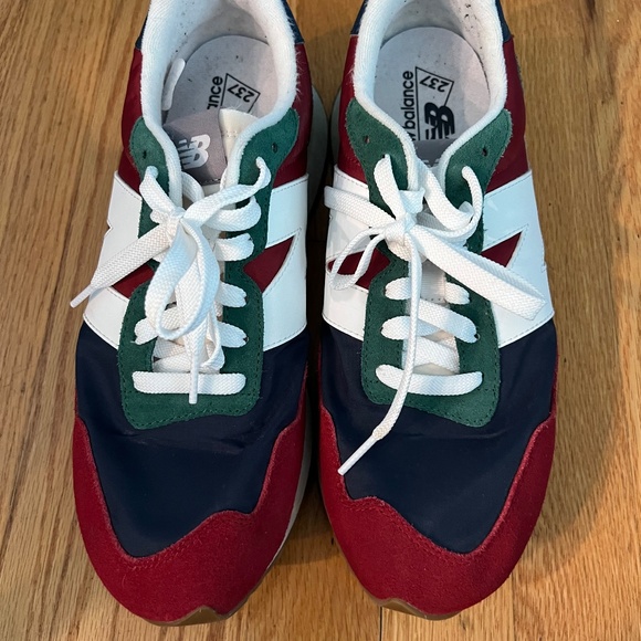 New Balance 237 - Picture 2 of 5
